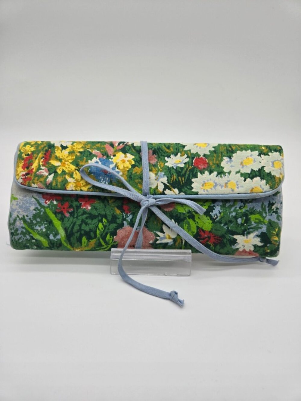 Gorgeous Flower Spring Summer Themed Travel Jewelry Roll Organizer Storage